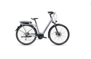 VTC électrique Peugeot eC01 D9 Active Plus